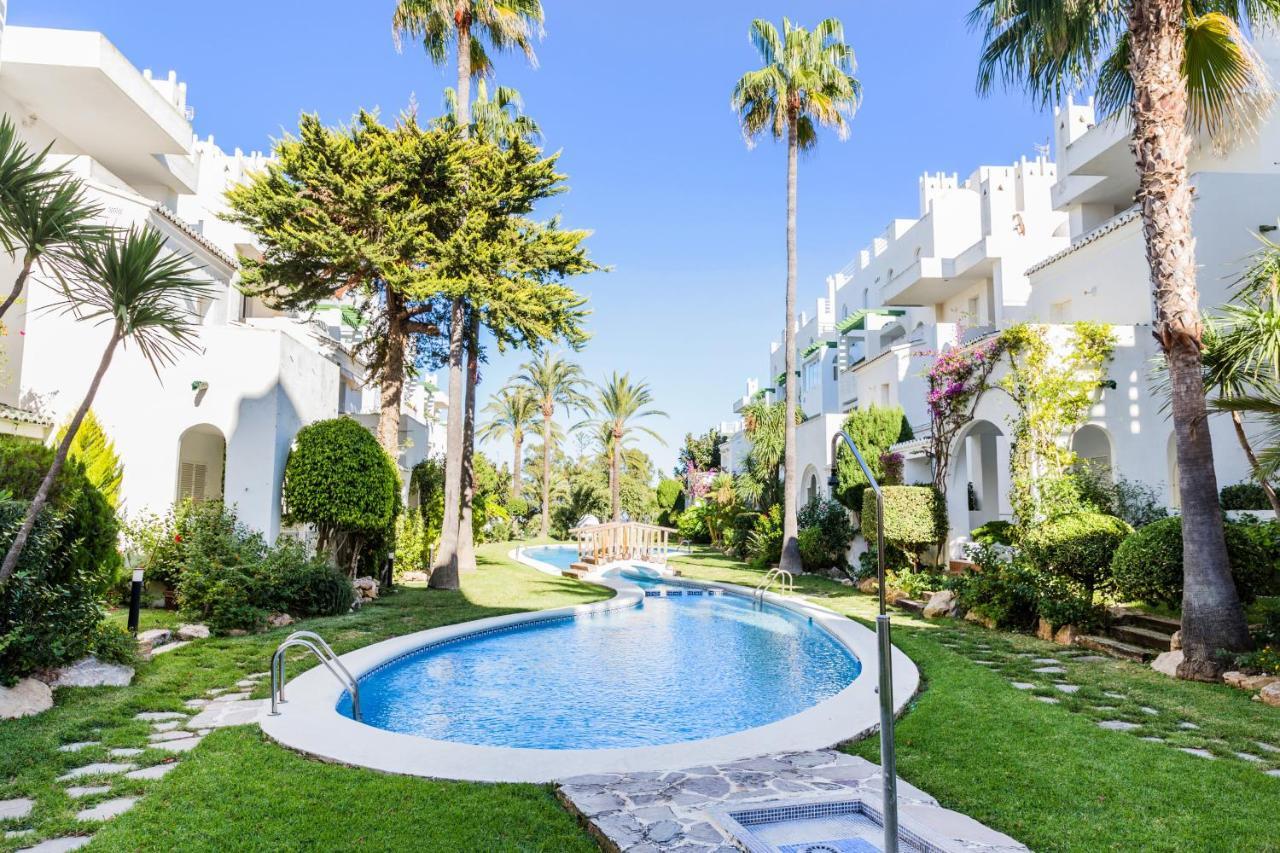Oasis Club II Triplex Apartment By Rock Rentals Xabia Bagian luar foto