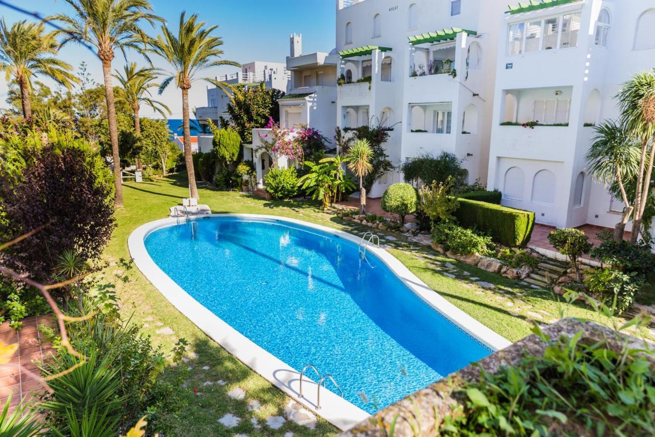 Oasis Club II Triplex Apartment By Rock Rentals Xabia Bagian luar foto