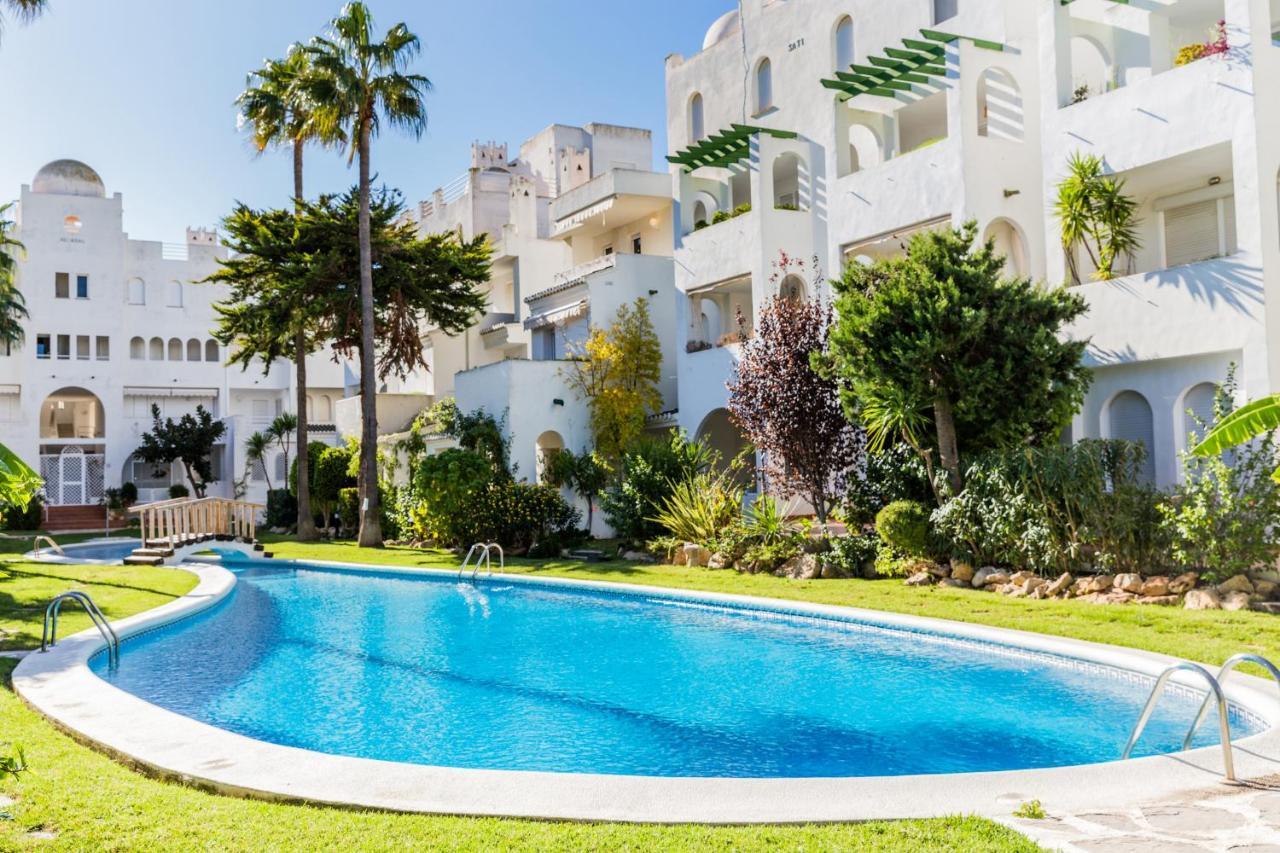 Oasis Club II Triplex Apartment By Rock Rentals Xabia Bagian luar foto
